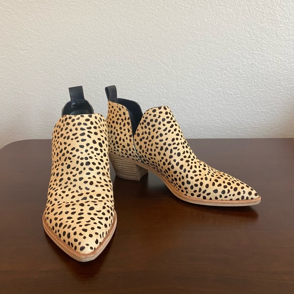 Dolce Vita Sonni Leopard Calf Hair Booties - Picture 2 of 6